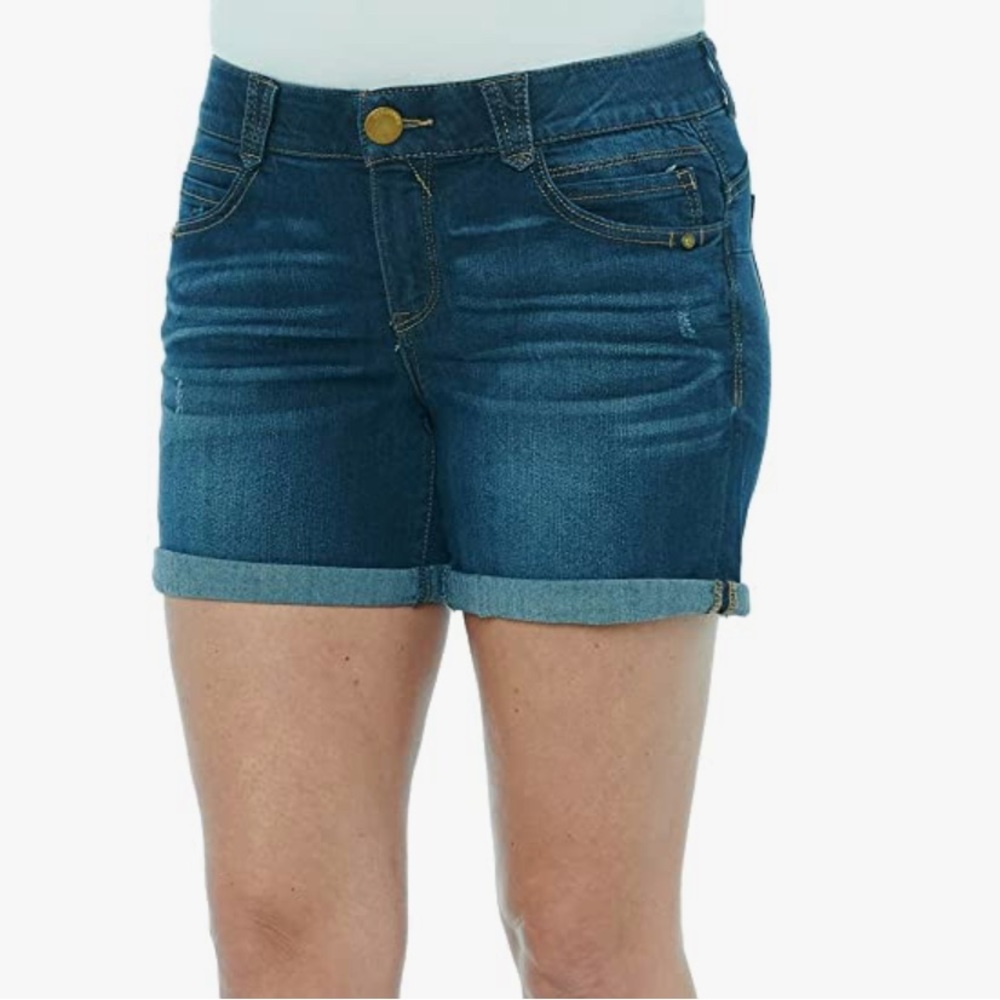 Democracy Women's Ab Solution Shorts.